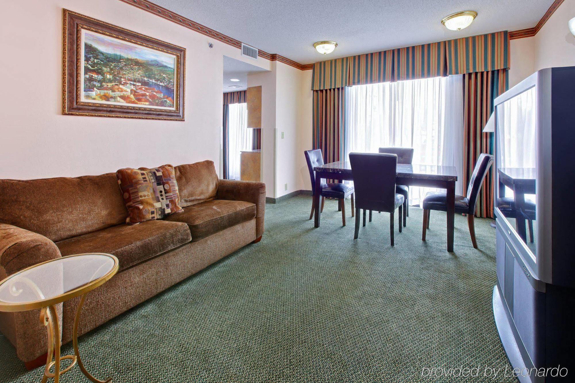 Holiday Inn Express & Suites Cleveland Camera foto